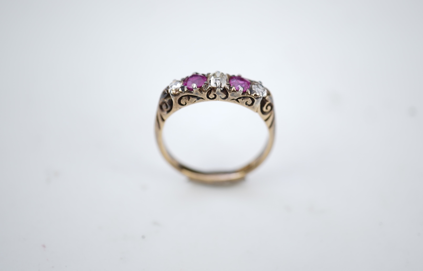 A pink sapphire and diamond ring, early 20th century
